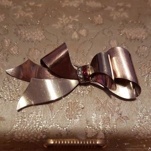 Retro Taylord gold filled bow pin